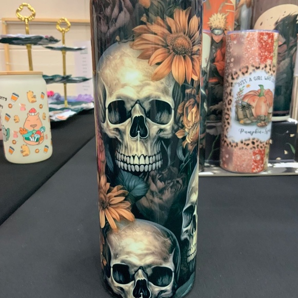 20oz Tumbler - Picture 6 of 11